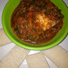 A picture of Boiled yam & veggies sauce.