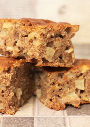 Almás tönkölyszelet (cukormentesen is) recept fotója