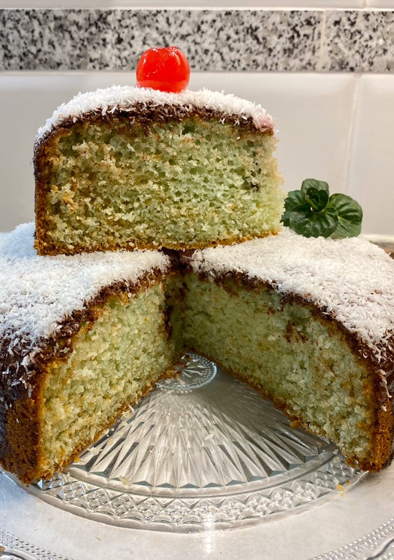 Foto principal de Bizcocho de coco con sirope de menta