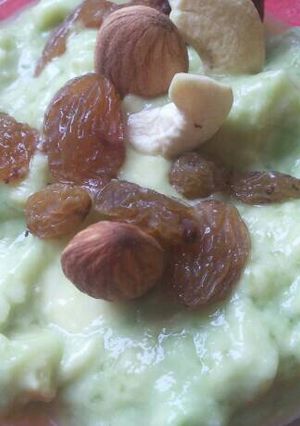 A picture of Butterfruit icecream.