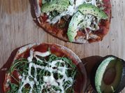Una foto de salsa pizzeta