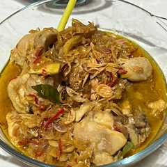 A picture of Ayam Kecombrang Nanas.