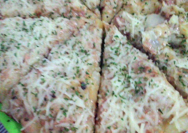 Resep Pizza Teflon Tuna Mayo yang Enak Banget