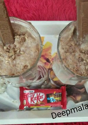 A picture of KitKat shake.