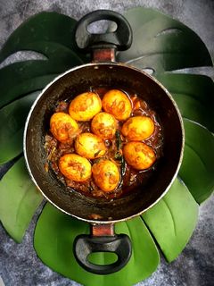 ডিমের দোপেঁয়াজা রেসিপির প্রধান ছবি