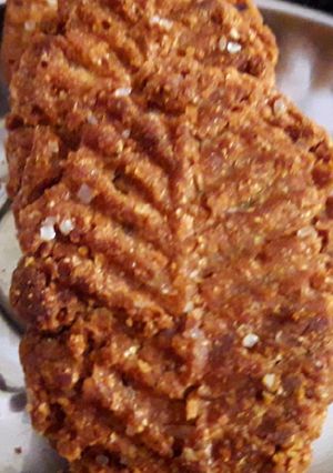 ठेकुआ (Thekua recipe in hindi) रेसिपी मुख्य फोटो