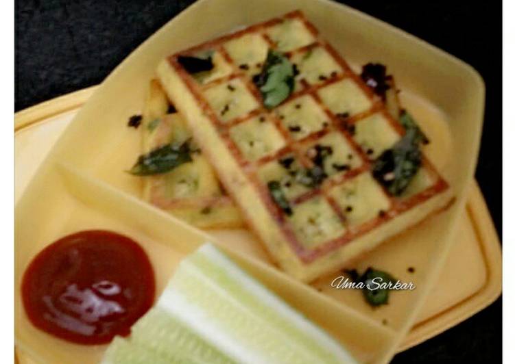 Steps to Prepare Favorite Upma waffle