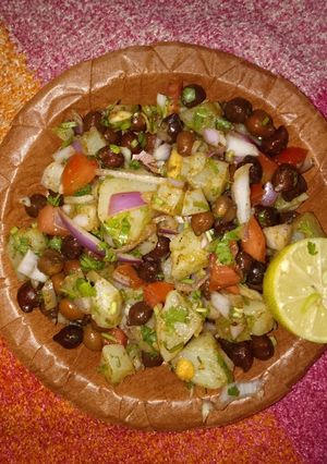 A picture of Chana chat.