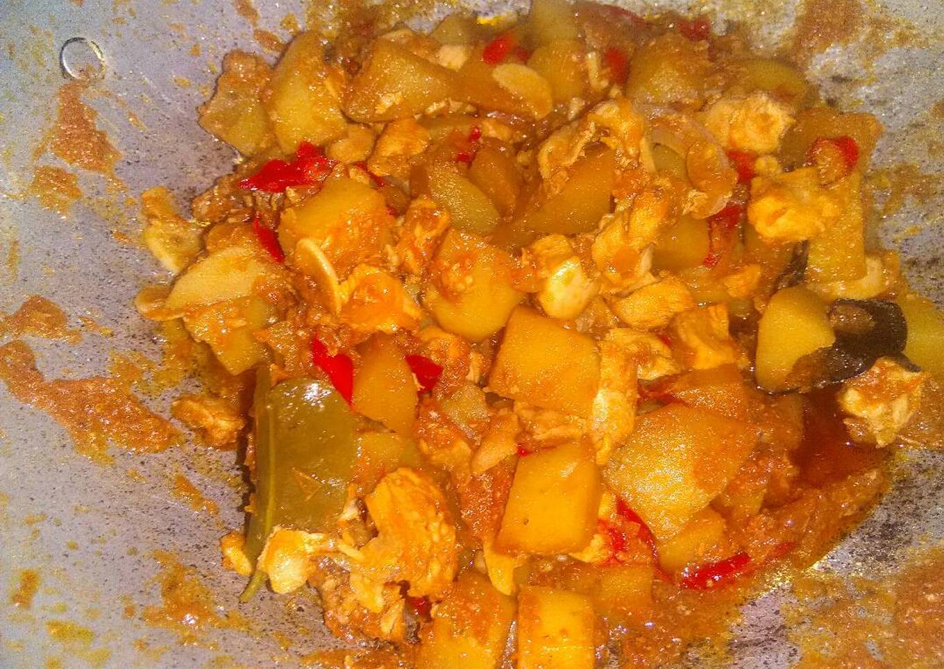 Ayam Kentang Balado