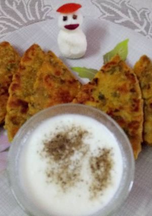 A picture of 5 grain methi paratha.