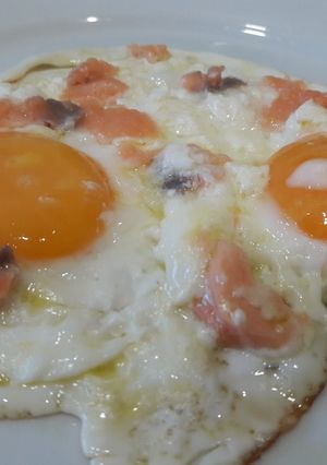 Una foto de Desayuno para empezar con energía el día! 🍳🍳