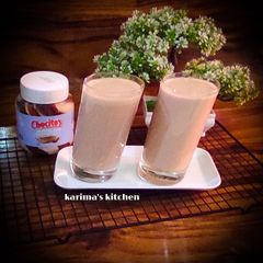 A picture of Nutella banana smoothie.