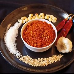 A picture of Multipurpose Dry Garlic and Peanuts Chutney.