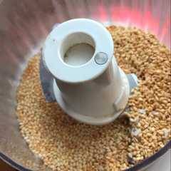 Una foto de Tahini casero