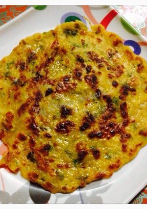 बेसन का चीला (besan ka cheela recipe in Hindi) रेसिपी मुख्य फोटो