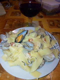 Una foto de Pappardelle ai frutti di mare
