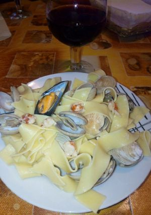 Una foto de Pappardelle ai frutti di mare