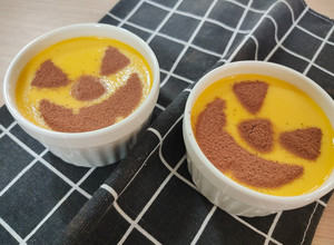 【濃厚南瓜布丁】 萬聖節甜點｜簡單食譜 的食譜成品照片