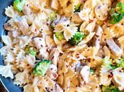 A picture of farfalle creamy