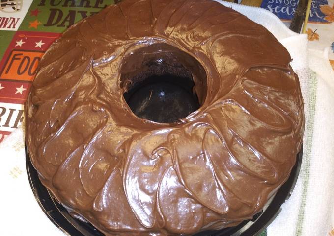 Step-by-Step Guide to Make Ultimate Chocolate Cake