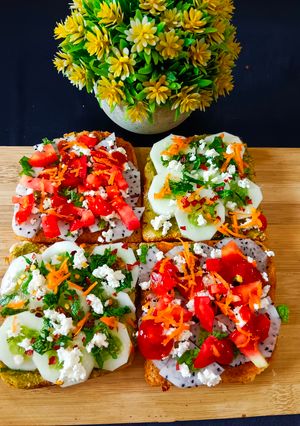 A picture of Fireless Nutritious Sandwich : ready in 10 minutes - Perfect for Breakfast.