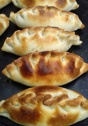 Una foto de Empanadas de jamón y queso