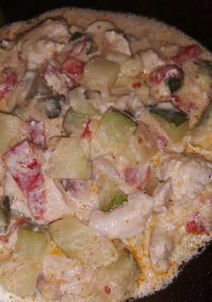 Tejszínes cukkinis csirkemell egytálétel rizzsel vagy anélkül recept fotója