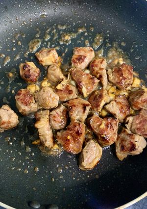 蒜香奶油骰子牛 的食譜成品照片