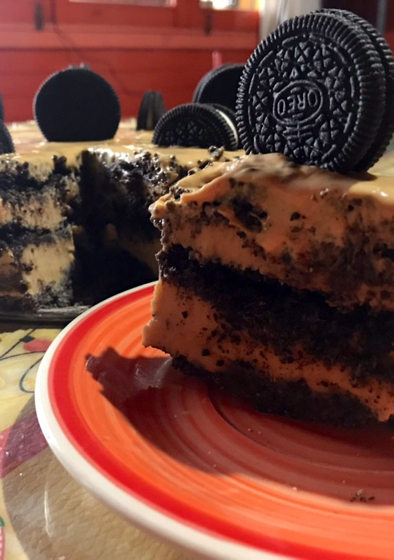 Una foto de Torta oreo con dulce de leche