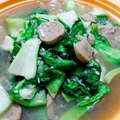 รูปของ Tumis Pokcoy Bakso Bulat