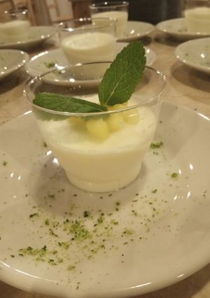 Foto di Panna Cotta Ananas e Lime