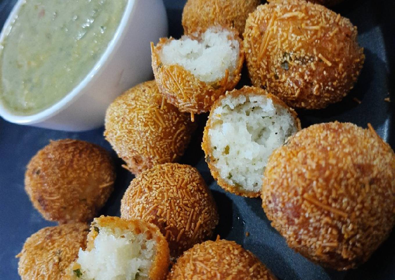 Paneer and curd Balls Cheese balls without cheese