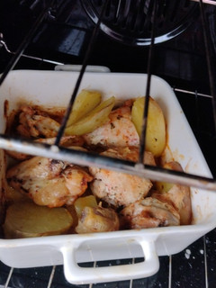 Una foto de Pollo Al horno a lo macho 🤭