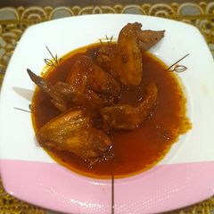 Sweet and chilli chicken wings A picture of Sweet and chilli chicken wings.