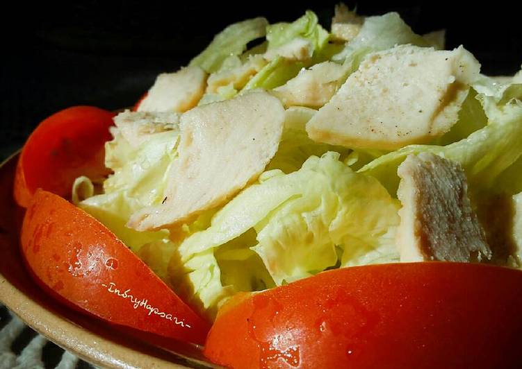 Healthy VeggieChick Salad With Honey Lemon Dressing