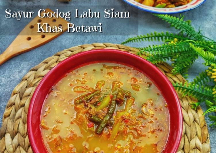 Siap Saji Sayur Godog Labu Siam Khas Betawi Gurih Mantul