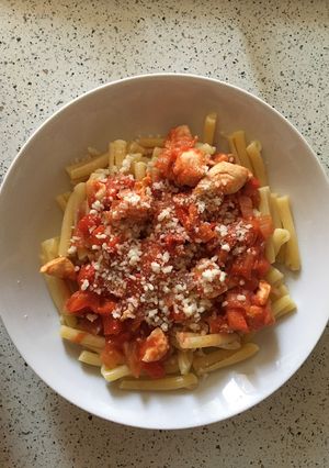 Una foto de Tuco o salsa de pollo económico