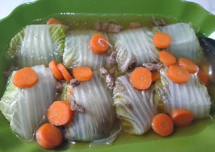 Suki Yaki dengan sayuran gulung