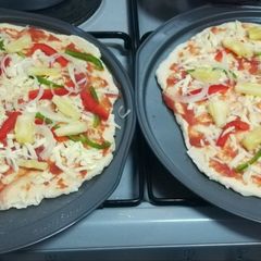A picture of Pizza.