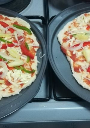A picture of Pizza.