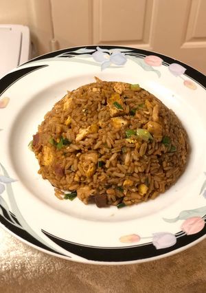 Una foto de Arroz chaufa con tocineta