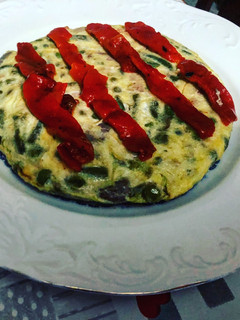 Una foto de Tortilla de menestra de verduras