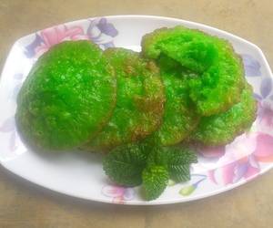 Resep Mudah Kue cucur pandan Enak Sempurna Resep Mudah Kue cucur pandan Enak Sempurna