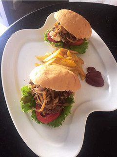 A picture of Burger.