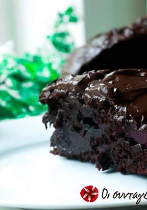 Φωτογραφία της συνταγής Vegan κέικ σοκολάτας με κεράσια