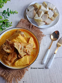 Foto resep Opor Ayam Pedas Favorit