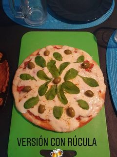 Una foto de Pizza casera mega fácil