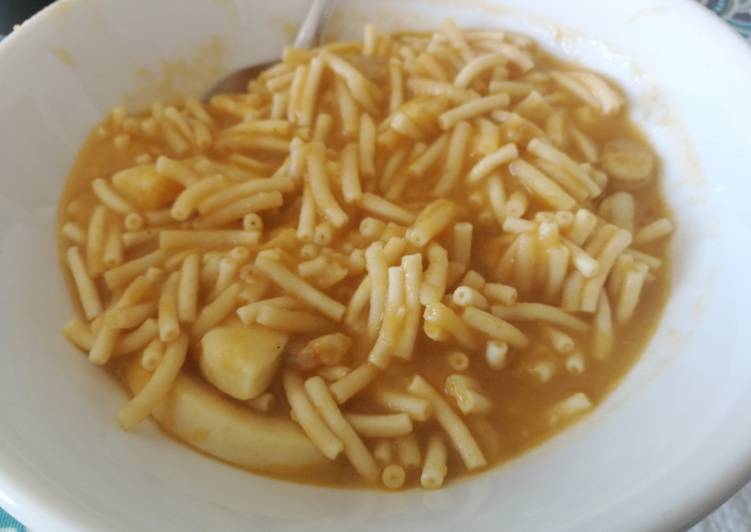 Fideuá de mar