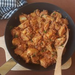 A picture of Colocasia curry (Arbi root curry).