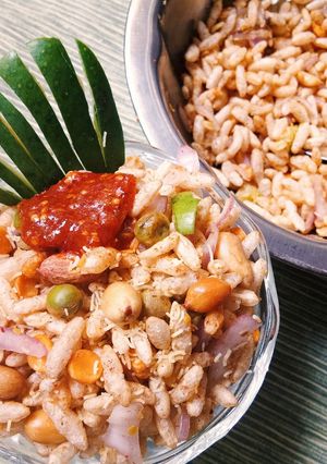 A picture of Achari Bhel.